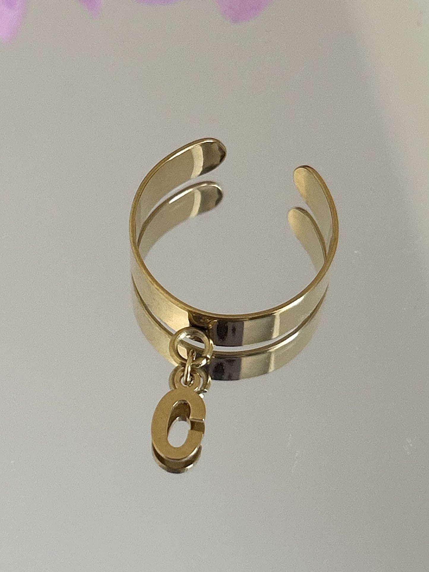 Bague initial
