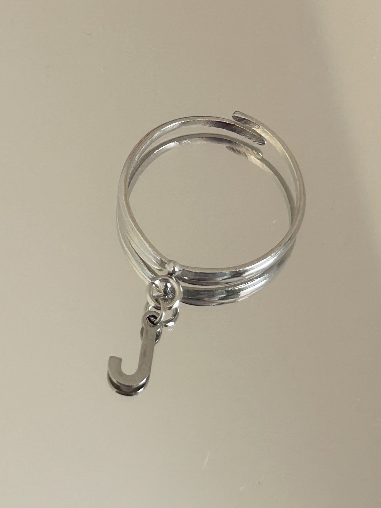 Bague initial